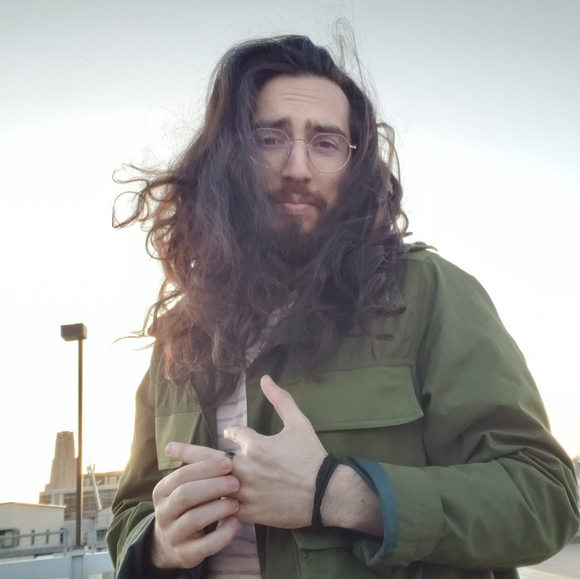 Meet your Posher, Brandon - Picture 2 of 3